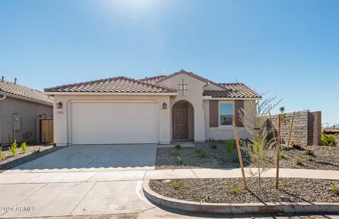 1523 W Saddle Run, Apache Junction, AZ 85120