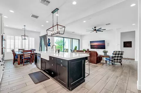 2207 E Canary Dr, Gilbert, AZ 85297 photo 18