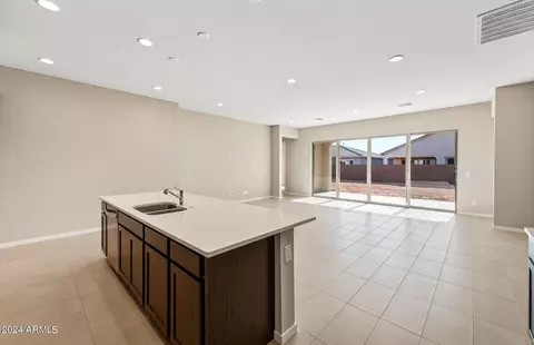 787 W Rock Needle Trl, Apache Junction, AZ 85120 photo 15