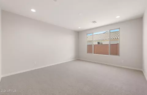 Living - 9935 S Centennial Rd, Apache Junction, AZ 85120 photo 4 of 4