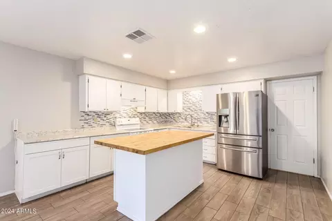 1263 W Ivanhoe St, Chandler, AZ 85224