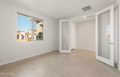 1499 W Saddle Run, Apache Junction, AZ 85120 photo 2