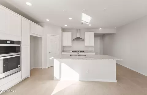 1499 W Saddle Run, Apache Junction, AZ 85120 photo 6