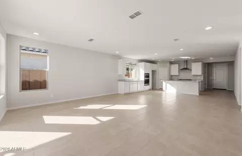 1499 W Saddle Run, Apache Junction, AZ 85120 photo 8