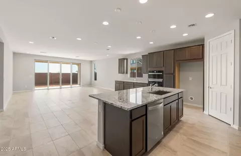1291 W Treasure Trl, Apache Junction, AZ 85120 photo 9