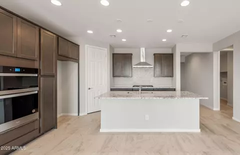 1291 W Treasure Trl, Apache Junction, AZ 85120 photo 8