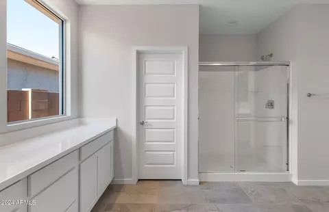 Bath - 1473 W Saddle Run, Apache Junction, AZ 85120 photo 1 of 1