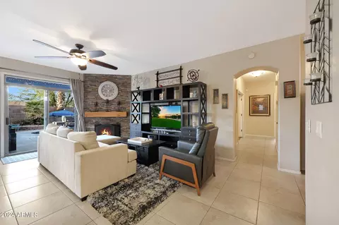 11324 E Covina St, Mesa, AZ 85207 photo 3
