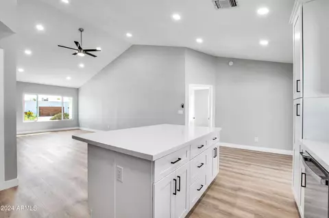 4544 E Sunrise Dr, Phoenix, AZ 85044 photo 12