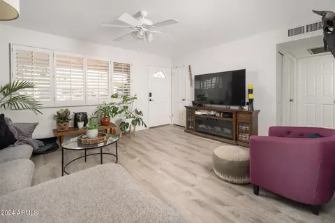 2101 E Kathleen Rd, Phoenix, AZ 85022 photo 5