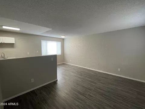 730 E Siesta Dr, Phoenix, AZ 85042 photo 7