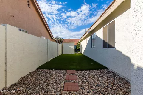 812 W Cooley Dr, Gilbert, AZ 85233 photo 24
