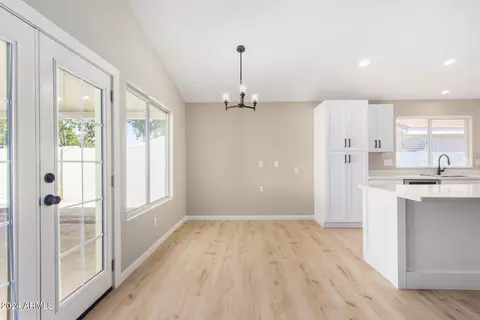 812 W Cooley Dr, Gilbert, AZ 85233 photo 6
