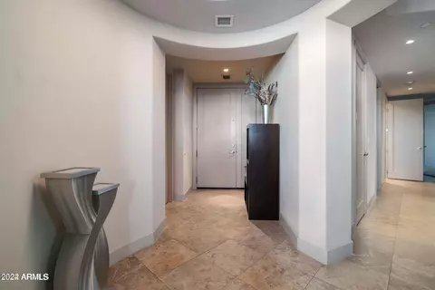 120 E Rio Salado Pkwy #703, Tempe, AZ 85281