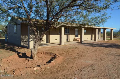 2252 N Hummingbird Rd, Huachuca City, AZ 85616