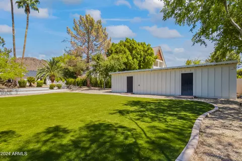 Exterior - 5625 Exeter Blvd, Phoenix, AZ 85018 photo 17 of 27