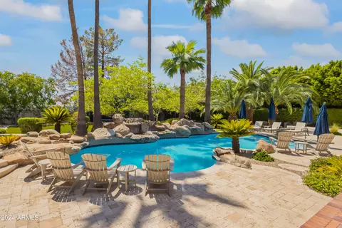 Exterior - 5625 Exeter Blvd, Phoenix, AZ 85018 photo 15 of 27