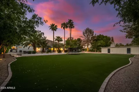 Exterior - 5625 Exeter Blvd, Phoenix, AZ 85018 photo 10 of 27