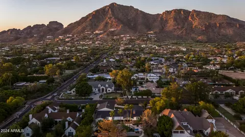 View/Area - 5625 Exeter Blvd, Phoenix, AZ 85018 photo 6 of 10