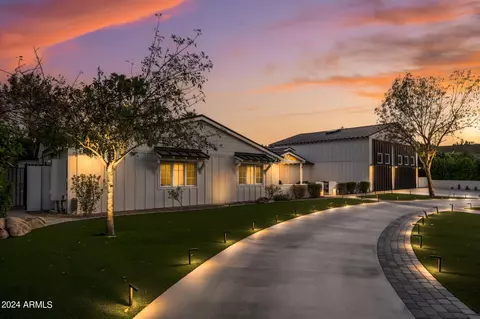 Exterior - 5625 Exeter Blvd, Phoenix, AZ 85018 photo 7 of 27