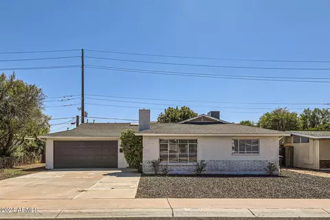 2029 W Claremont St, Phoenix, AZ 85015