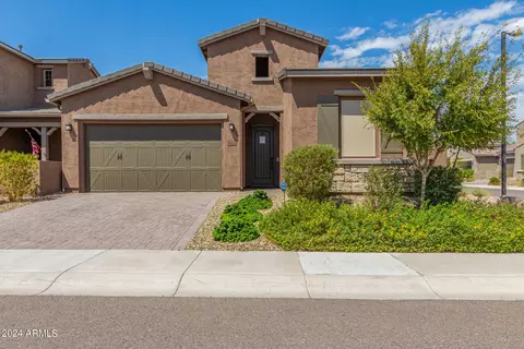 14024 W Desert Flower Dr, Goodyear, AZ 85395