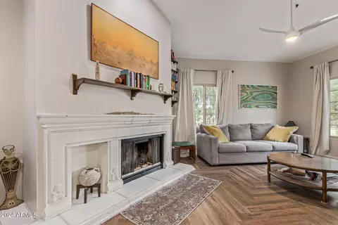 100 E Fillmore St #218, Phoenix, AZ 85004 photo 6