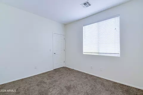 1304 E Julian Dr, Gilbert, AZ 85295 photo 30