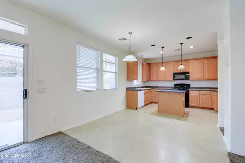 1304 E Julian Dr, Gilbert, AZ 85295 photo 8