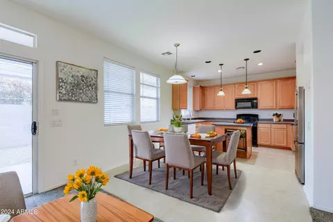 1304 E Julian Dr, Gilbert, AZ 85295 photo 7