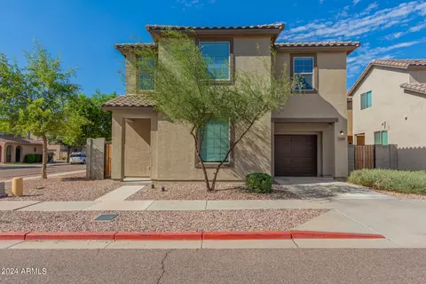 5440 W Burton Dr, Phoenix, AZ 85043