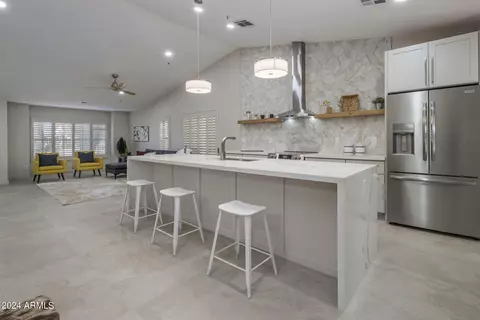 9131 E Sharon Dr, Scottsdale, AZ 85260