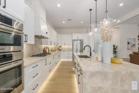 3810 E Clarendon Ave, Phoenix, AZ 85018 photo 28