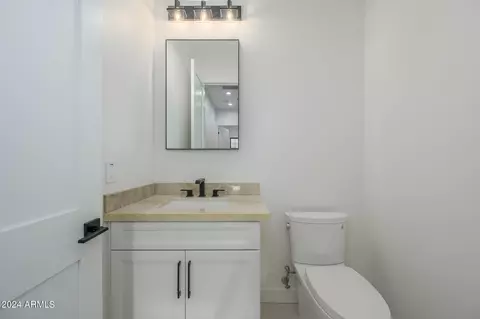3810 E Clarendon Ave, Phoenix, AZ 85018 photo 26