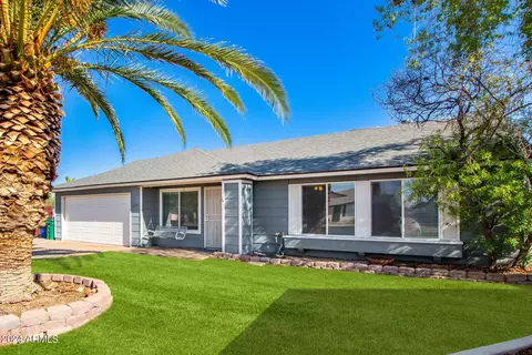 819 E Hillview Cir, Mesa, AZ 85203