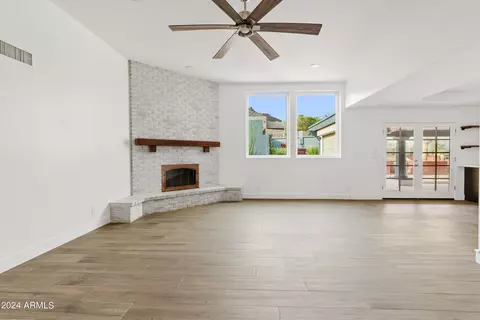 1636 E Butler Dr, Phoenix, AZ 85020 photo 10