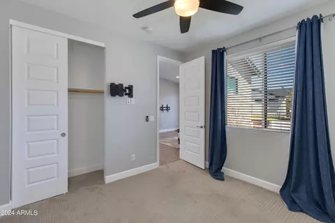 210 E Ashwood Pl, Phoenix, AZ 85012 photo 39