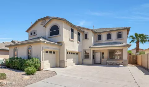 2421 W Hedgehog Pl, Phoenix, AZ 85085