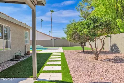 826 N N Frst, Mesa, AZ 85203 photo 35