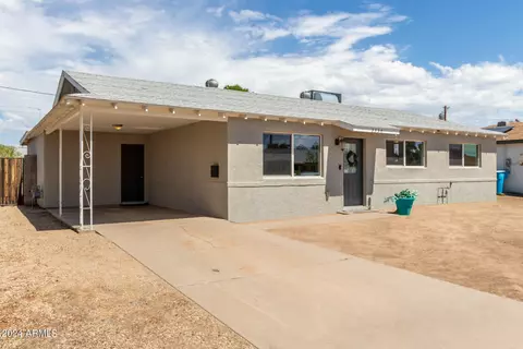 3334 W Corrine Dr, Phoenix, AZ 85029