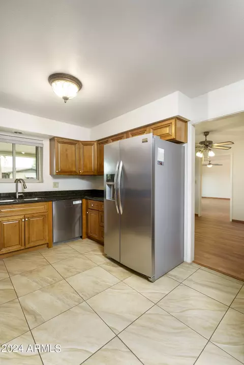 6247 Ellis St, Mesa, AZ 85205 photo 10
