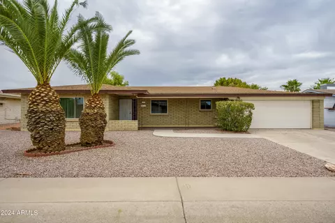 6247 Ellis St, Mesa, AZ 85205