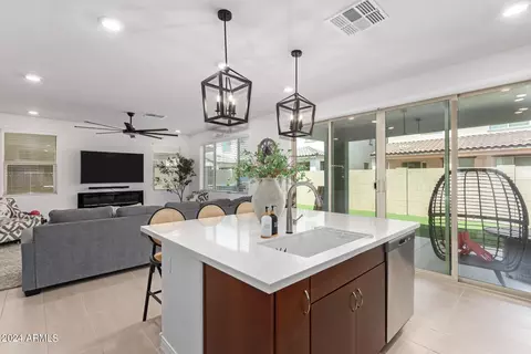 10044 E Tiburon Ave, Mesa, AZ 85212 photo 8