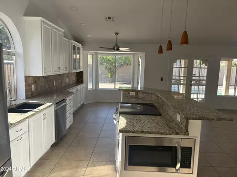 601 E Pinto Ct, Gilbert, AZ 85296 photo 21