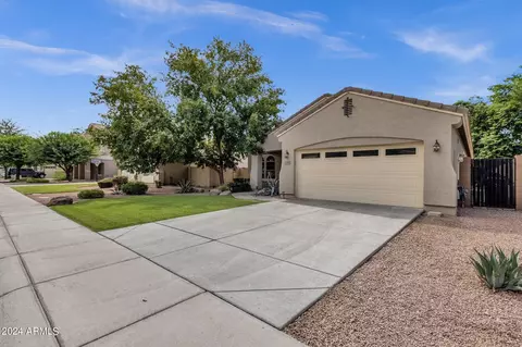 1259 E Macaw Dr, Gilbert, AZ 85297 photo 3