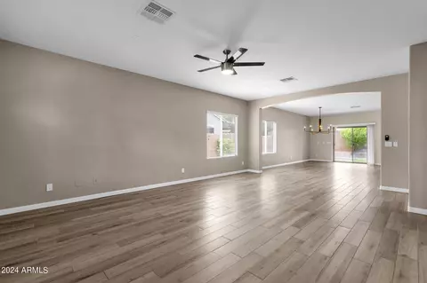 1259 E Macaw Dr, Gilbert, AZ 85297 photo 6