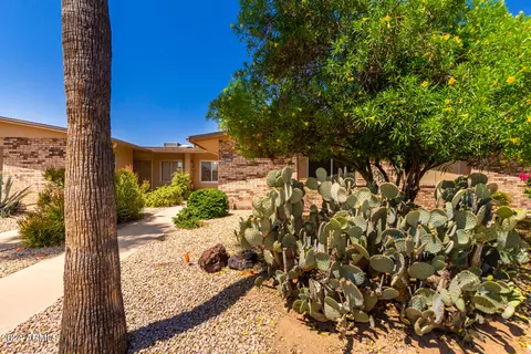 19614 N 133rd Ave, Sun City West, AZ 85375