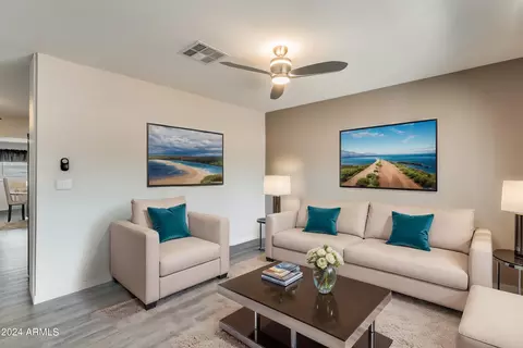 2108 W Danbury Rd, Phoenix, AZ 85023 photo 5