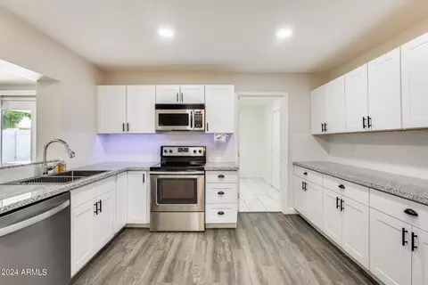 2108 W Danbury Rd, Phoenix, AZ 85023 photo 15