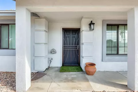 2108 W Danbury Rd, Phoenix, AZ 85023 photo 4